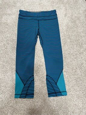 Lululemon Seawheeze Run Inspire crop